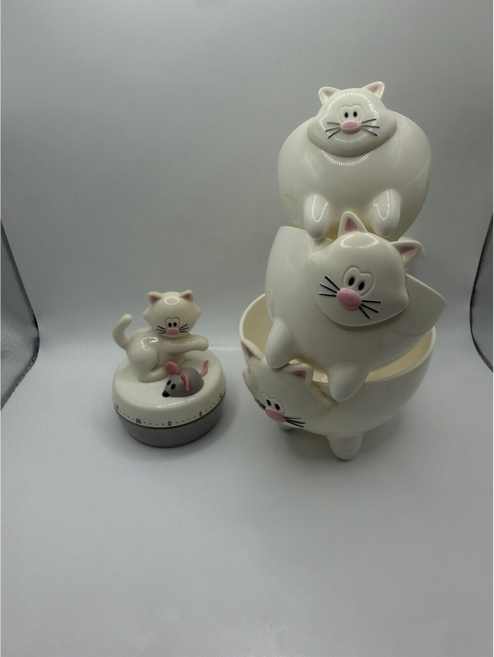 Joie Meow 3 White Kitty Cat Stackable Measuring Cups And Timer1/4 1/2 &1 Cup Set